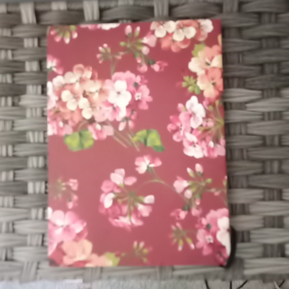 New, RARE & Collectible Gucci Blooms Floral Notebook/Sketchbook - Picture 3 of 3
